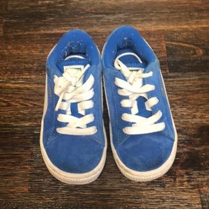 Puma sneakers